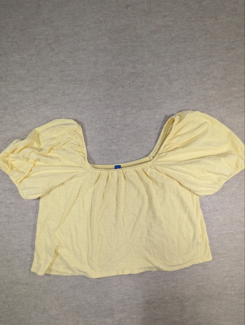 Old Navy XL Butter Light Pale Yellow Summer Cropped Off The Shoulder Top Cute